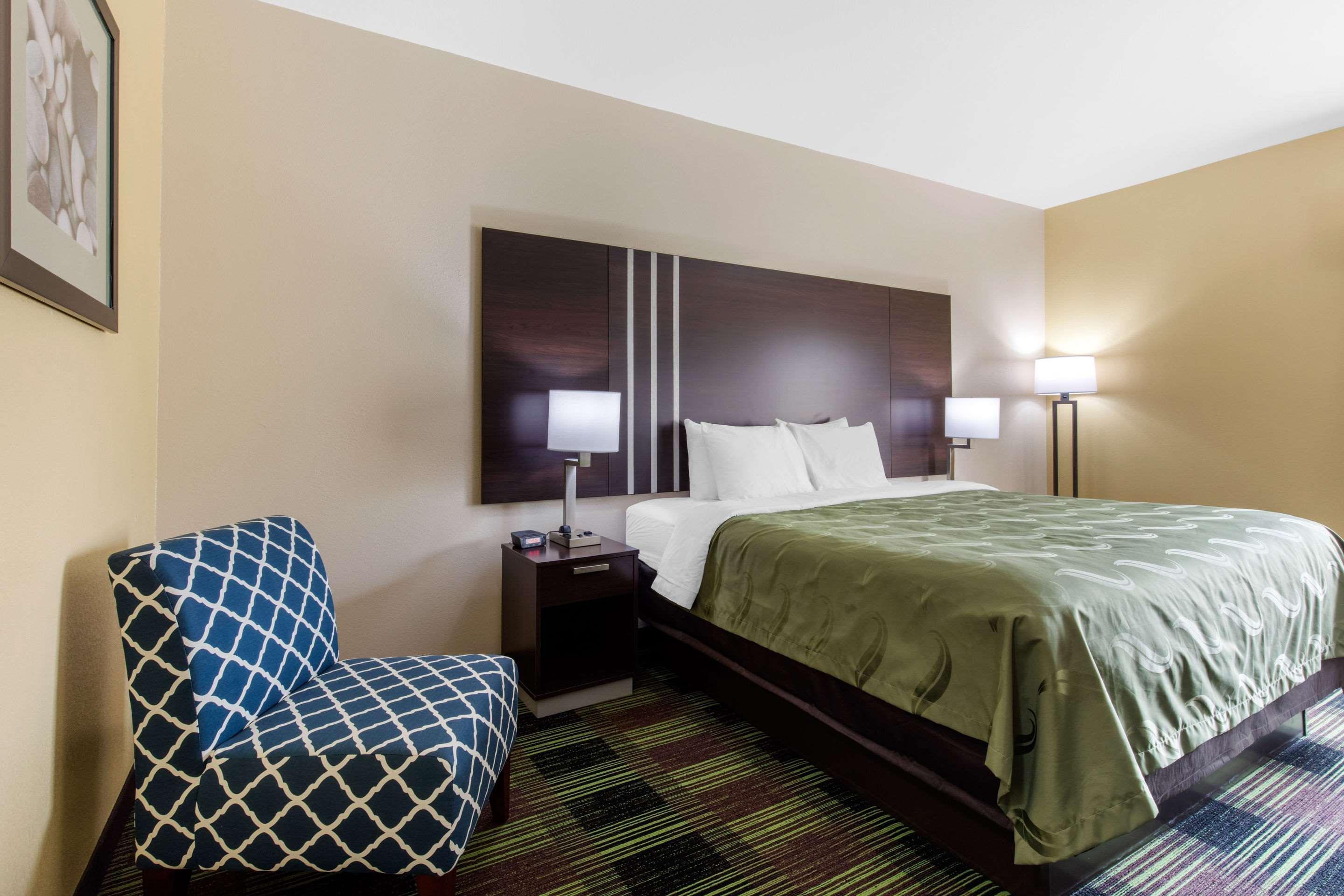 Quality Inn Cadiz المظهر الخارجي الصورة