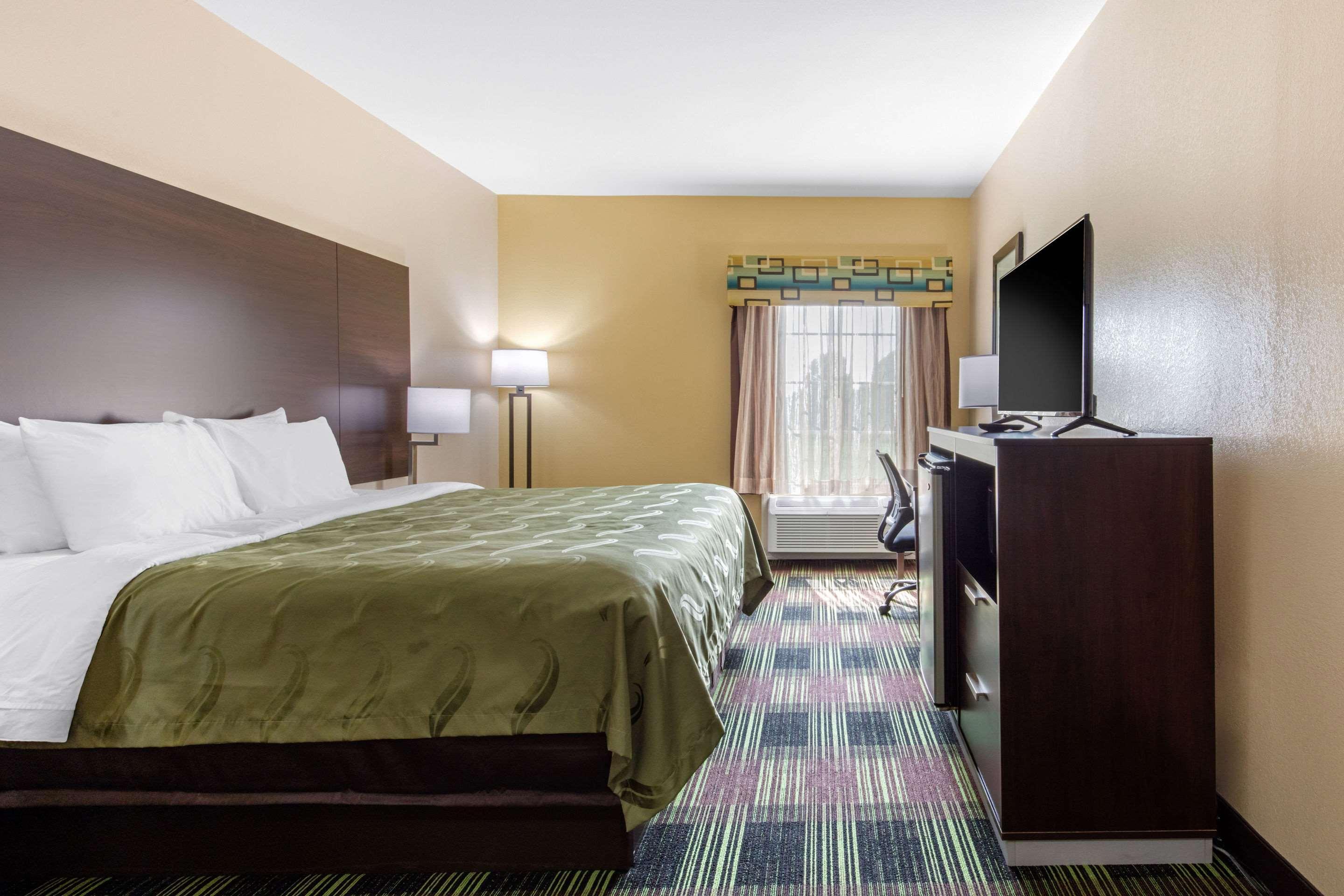 Quality Inn Cadiz المظهر الخارجي الصورة