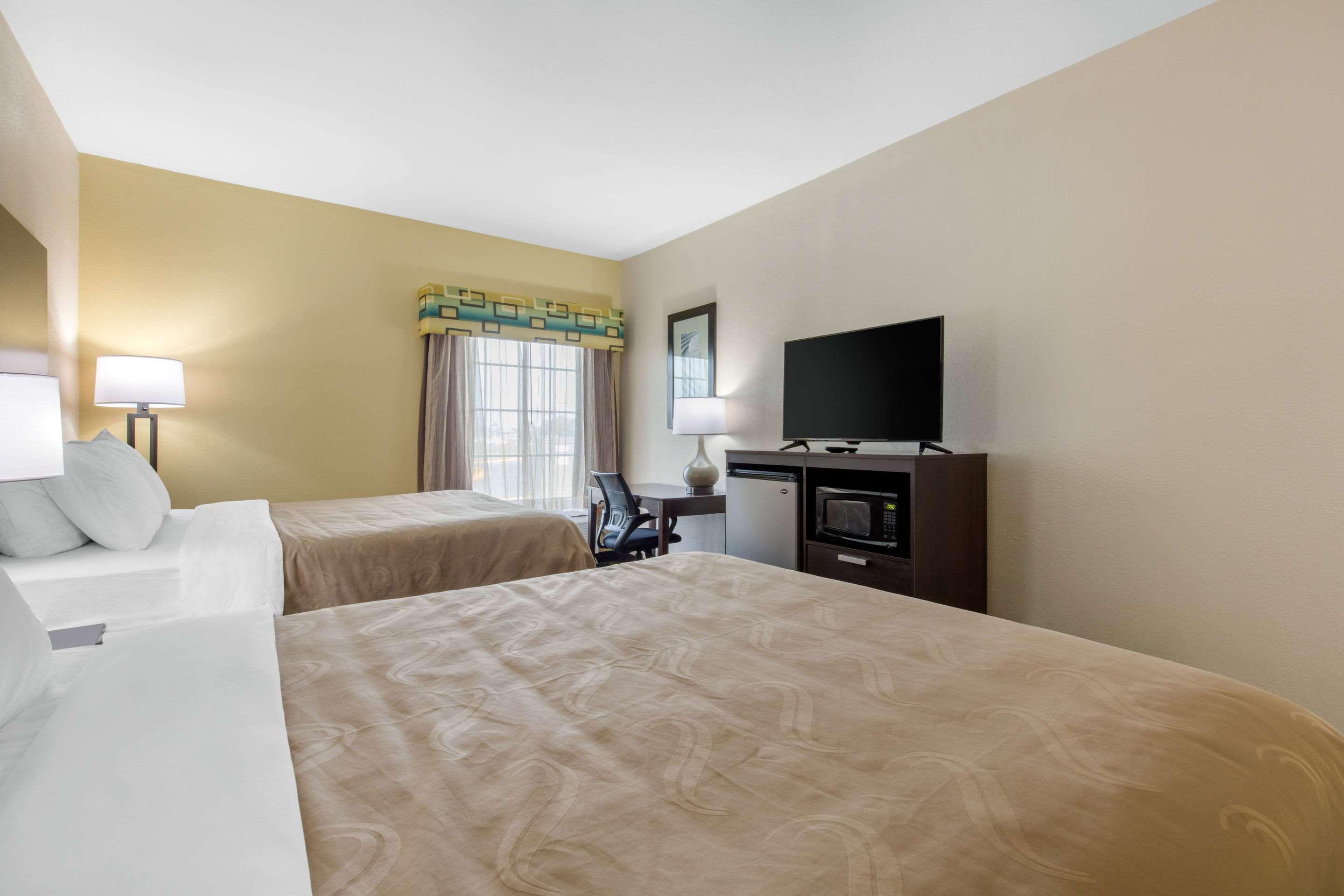 Quality Inn Cadiz المظهر الخارجي الصورة