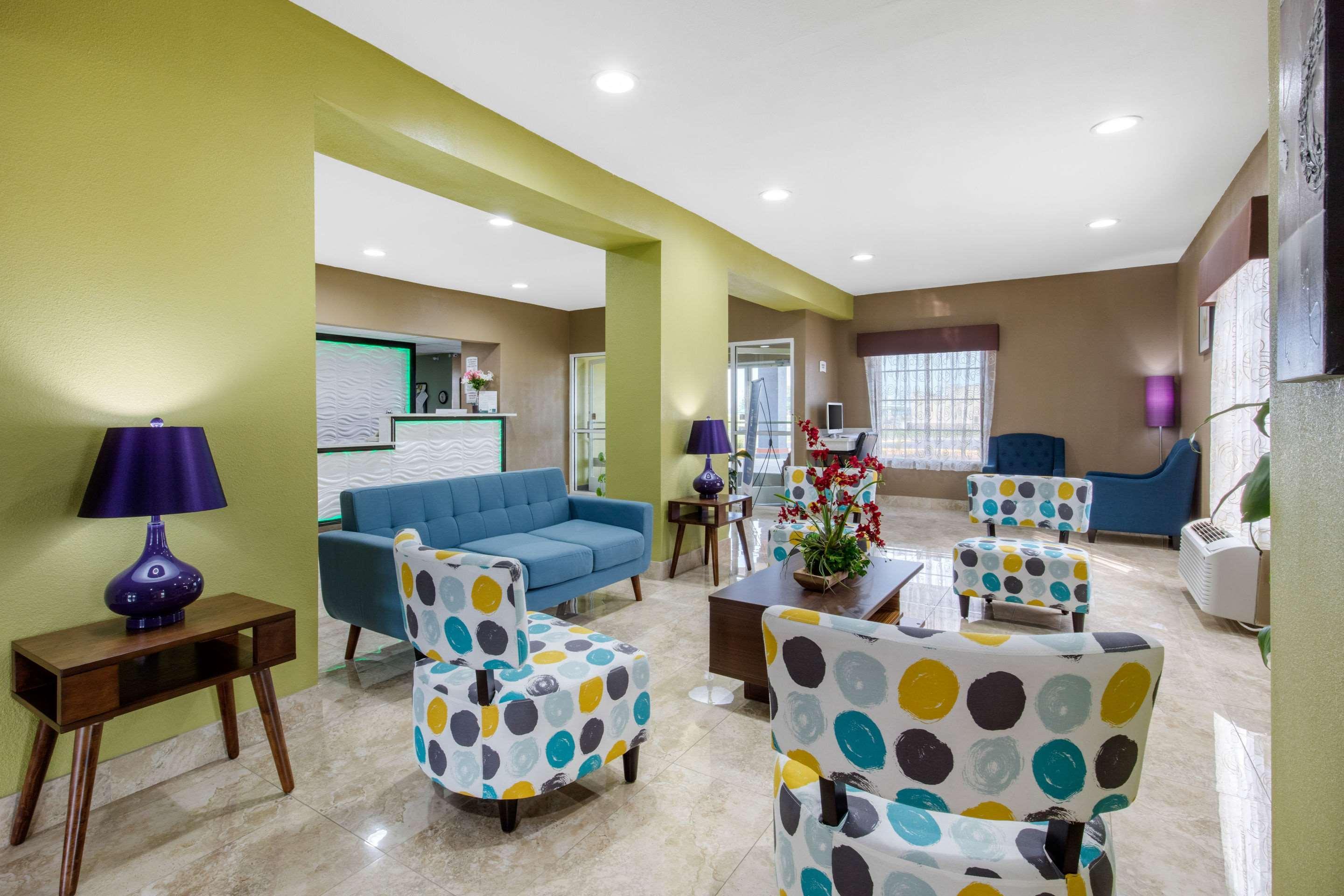 Quality Inn Cadiz المظهر الخارجي الصورة